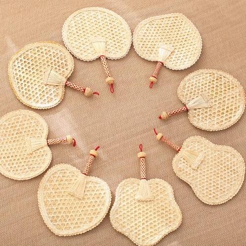 Hand-woven Wheat Straw Fan Bohemian Style Round Banana Shape Old Man Summer Natural Hand Fan ventaglio a mano