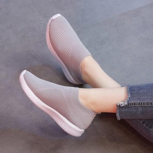 Summer knitted Vulcanized Shoes Women 2019 Women Sneakers Fashion Socks Shoes Casual White Sneakers Trainers Tenis Feminino