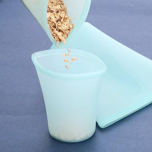 Three Piece Set Of Silica Gel Fresh-keeping Cup, Food Bag Can Be Sealed, Zipper Cup