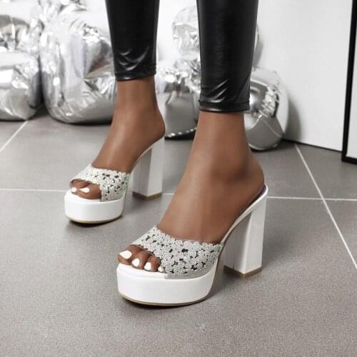 Women Shoes High Quality Female Model T Station Catwalk Sexy Crystal Transparent Shoes 10.5CM High Heels Waterproof Head Sandals