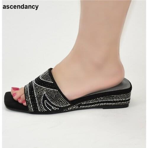 2021 Fashion Women African Women Pumps Decorated with Rhinestone Ladies Party Low-heeled Shoes Ladies Dress Shoes Womens Heels