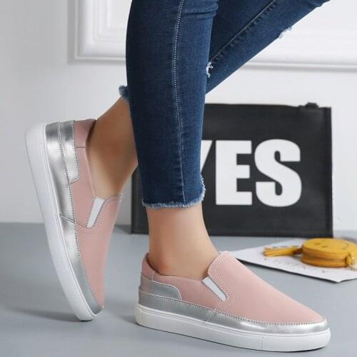 2021 New Spring and Autumn Shoes Female Wild British Style Leather Shoes Flat Loafers Shoes Feet Womens Fashion Shoes