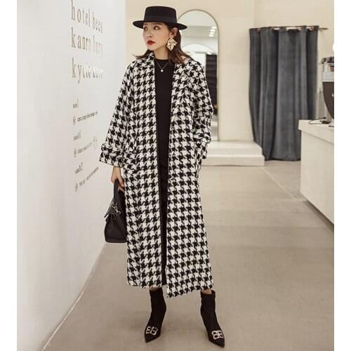 Popular Black Plaid Coat Winter Warm Turn-down Collar Pockets Woolen Polyster Single Breasted Slim Women Overcoats Office Lady