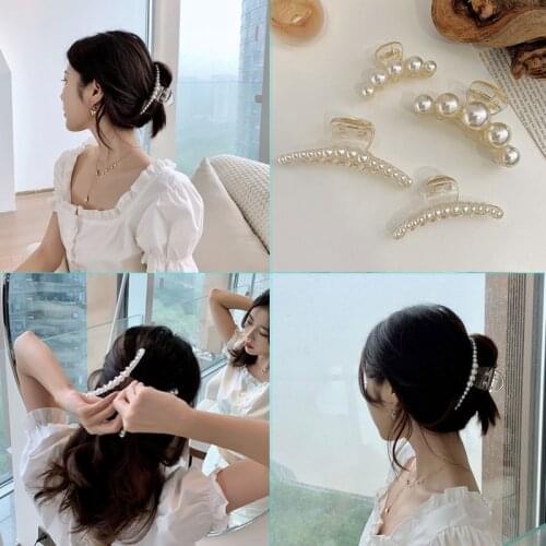2020 Pearl Acrylic Hair Claw Elegant Transparent Hair Crab Clips For Women Simple Hollow Geometric Bath Clamp Hair Accessories