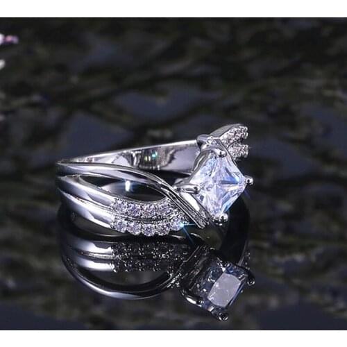 CAOSHI Fashion Style Geometry Twisted Ring with Luxury Square Cubic Zirconia Charm Wedding Jewelry Daily Accessories Sale Bulk