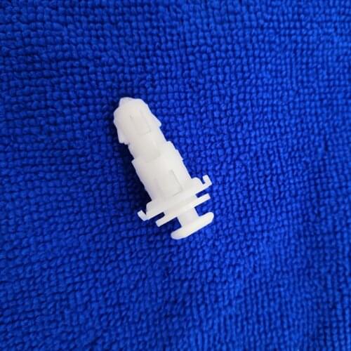 Suitable for Mazda 6 3 5 CX-7 8 Clip clip of automobile interior trim panel A-pillar interior trim panel GJ6A-68-162