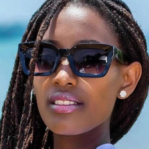 ONEVAN Square Sunglasses Women Retro Gradient Sun Glasses for Women/Men Luxury Brand Eyeglasses Men Vintage Gafas De Sol Mujer