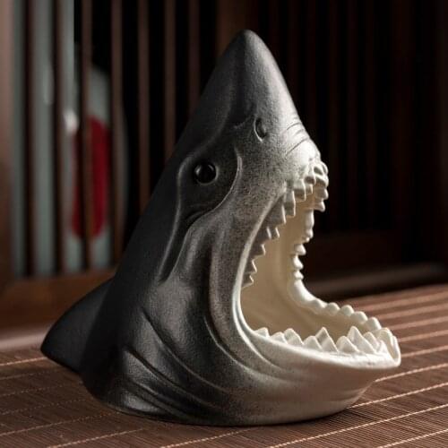 European Creative Shark Ashtray Storage Craft Room Be Entrance Office Decoration Accessories Of Car Ashtray Present For