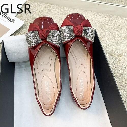 2021 Hot New Women Shoes Spring Summer Bow Rhinestone Flat Pointed Female Single Shoes Butterfly Ladies Wild Lady Scoop Shoes