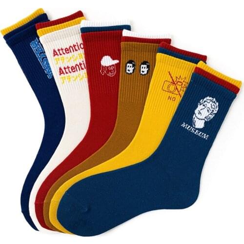 DOIAESKV Japanese Style Fashion Harajuku Street Hip Hop Socks Women Funny Socks Happy Skateboard Novelty Cotton Women Socks