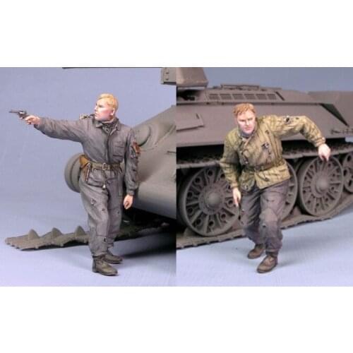 Unassambled 1/35 escaping crew include 2 (NO TANK ) Resin figure miniature model kits Unpainted