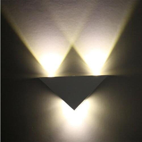 Modern creative led triangle wall lamp living room bedroom bedside lamp background wall corridor aisle KTV color lights