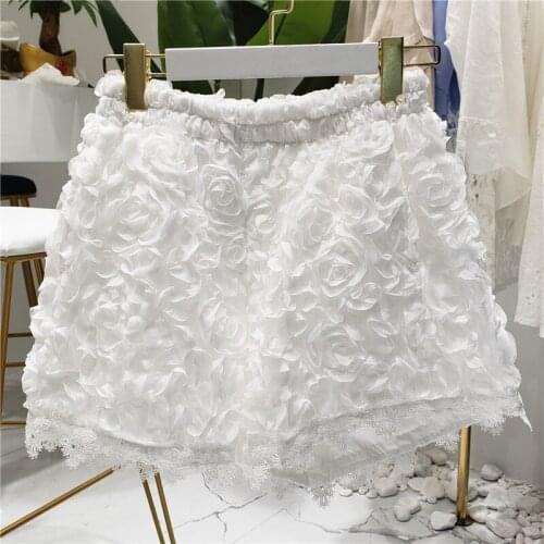 White Lace Hot Pants for Women 2020 Summer New Lace Stitching Three-Dimensional Flowers Wide-Leg Short Pants Girls Students Pant