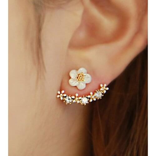 Fashion Simulated Pearl Earrings Cute Cherry Blossoms Flower Stud Earrings for Women Blossoms Earrings Female Jewelry Brincos