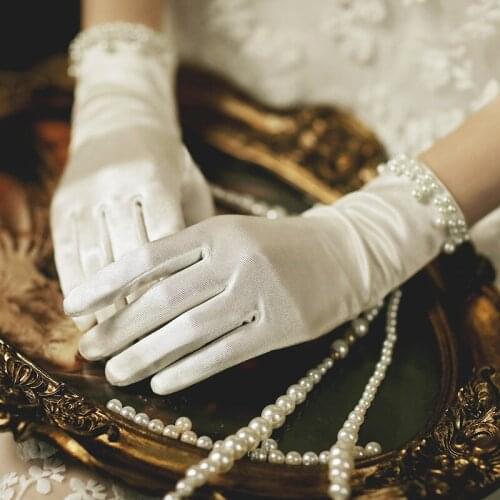 Elegant Satin Short Bridal Gloves with Pearls High Quality Free Shipping Short Gloves Wedding Accessories New Arrival On Sale