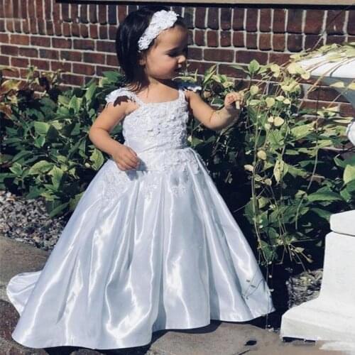 Satin White Flower Girls Dresses For Wedding Spaghetti Strap Lace Pleat Skirt Toddler Communion Dress Spring Kids Party Gown