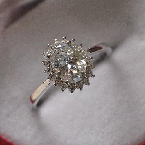 TEST POSITIVE WARRANTY 1.5Ct Oval Cut 6*8 mm Moissanite Ring Solid 750 18K White Gold Ring for Women Wedding Ring With Box