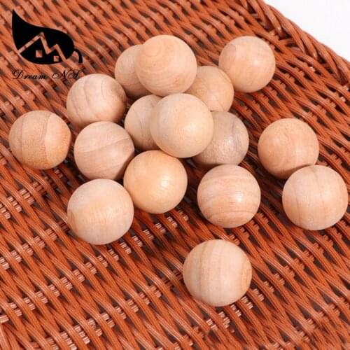 500pcs/lot wholesale reusable wardrobe insect-proof and mould-proof mothballs pure natural solid wood ball camphor wood beads