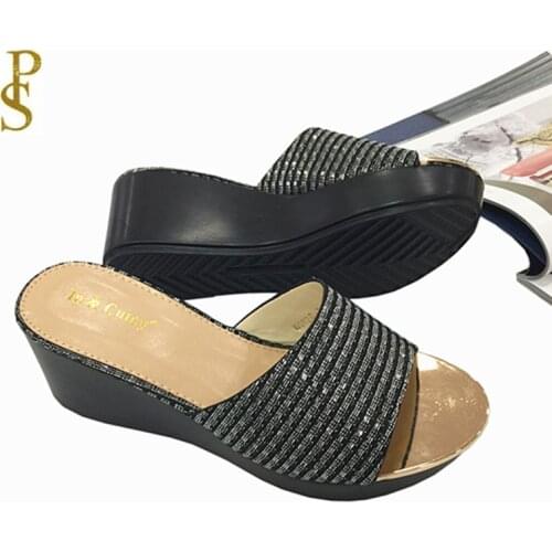 Shiny womens shoes Comfortable wedges shoes for ladies Lightweight womens shoes with PU sole