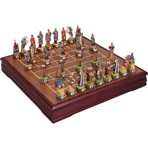 Creative Resin Pieces Chess Wooden Board Portable Luxury High-end Antiquity Chess Set Jogo De Tabuleiro Family Games EK50QL