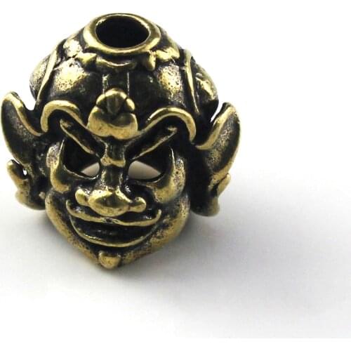 1pcs Brass Cast Retro Helmet Pendant Evil High Quality for Leather Craft Knife Handle Rope End-tip DIY Decoration Keyring