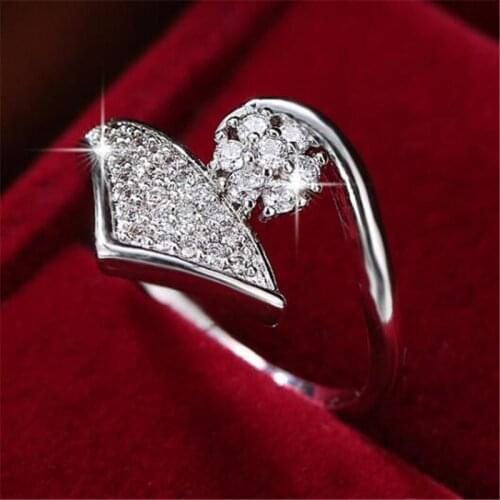 Fashion Geometric Irregular Crystal Silver Color Ring Womens Wedding Party Luxury Finger Ring Accessories Ladies Jewelry Gifts