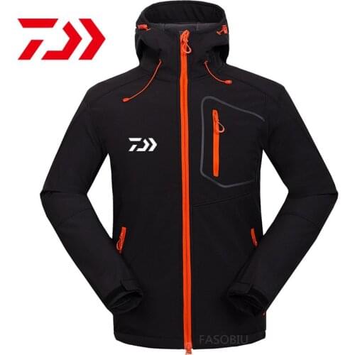 Daiwa Winter soft shell Man Fishing Jacket Hooded Fleece Waterproof Wind Hiking Cycling Fishing Clothing Hunting Warm Coat