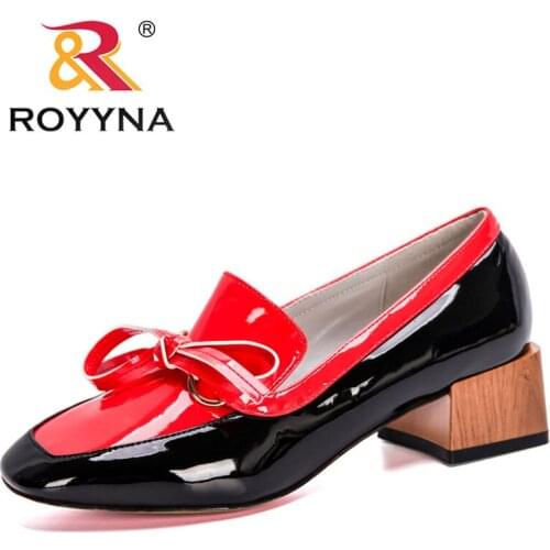 ROYYNA 2020 New Style Patent Leather Bowknot Medium Heels Pumps Women Comfortable Mixed Color Office Dress Shoes Ladies Footwear
