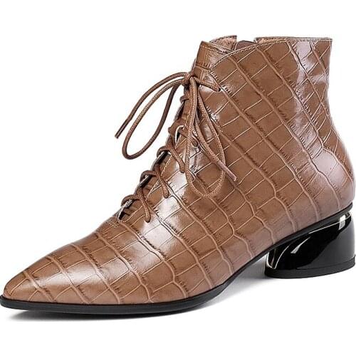 Basic Boots Women 4cm High Heels Autumn Winter Ladies Shoes Woman Zipper Short Motorcycle Genuine Leather Boots Ladies Office