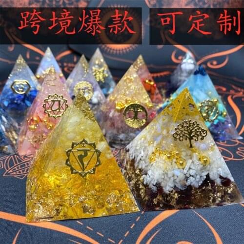 Ogang Energy Pyramid Natural Crystal Gemstone Ornaments Degaussing Calming and Soothing Paperweight Center Home Collect Crafts
