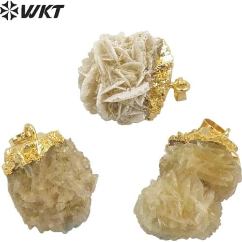 WT-P1671 Wholesale fashion gold electroplated natural desert Rose stone pendant Unique raw stone Birthday stone as Friend gift