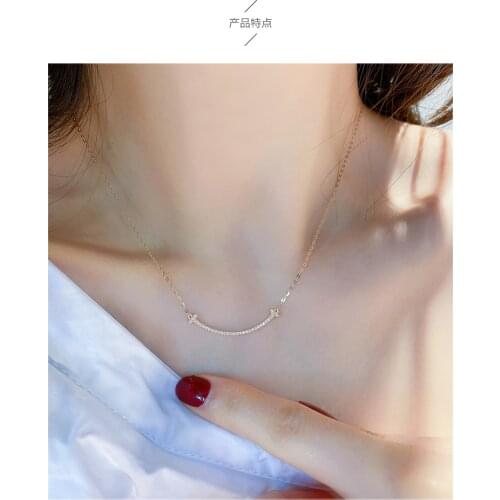 18k Au750 gold necklace and use moissanite