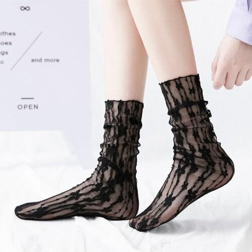 New European and American Palace Style Retro Womens Socks Lace Stockings Thin Hollow Net Stockings