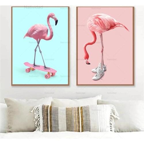 Canvas Painting Funny Animal Skateboarding Flamingos Picture Printed Poster Living Room Bedroom Home Decoration Wall Art
