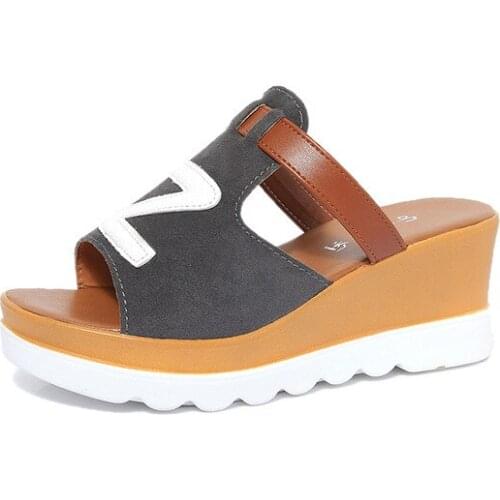 2021 Summer New Wedge Heel Trifle Bottom Women Sandals Mid-heel Flip-Flop Sandals and Slippers Thick Bottom Korean Version