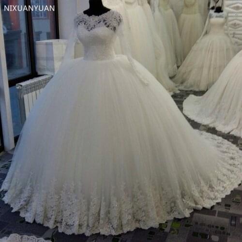 2021 Lace Embroidery Long Sleeve Wedding Dresses Long Train Wedding Gown Scoop Train Elegant Plus Size Vestido De Noiva