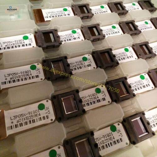 LCD Panel L3P05X-91G01 Original Projector LCD Panel Prism Board For many lcd projecotrs with Three Months Warranty