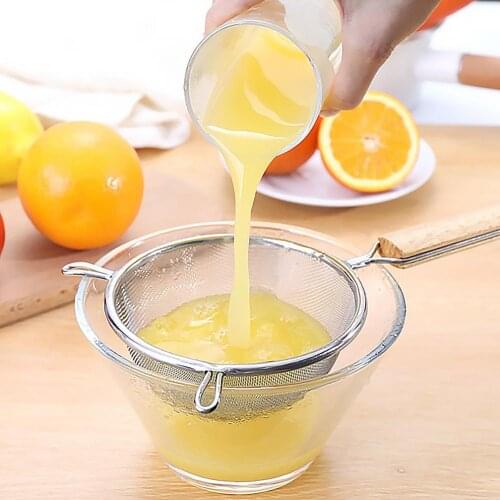 Fine Mesh Food Strainer 304 Stainless Steel Colander Sieve with Wooden Handle Mesh Strainer Flour Sieve Oil Strainer Colander