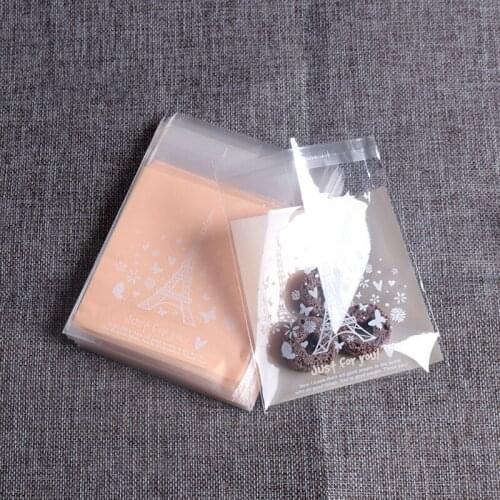 200pcs Baking bag self adhesive plastic packaging bag cookie Cookie Candy Bag 10*10+3cm/7*7+3cm