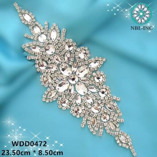30PCS)Wholesale hand beaded sewing bridal flower rose gold clear crystal rhinestone applique iron on for wedding dress WDD0472