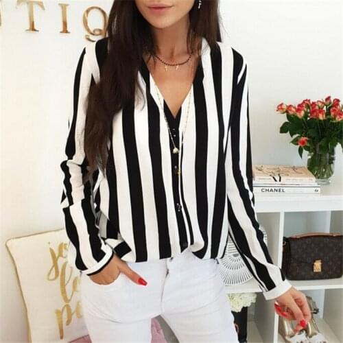 Fashion Autumn Women Casual Long Sleeve Blouse Ladies Vintage Black/Red Striped V-neck Shirt New 2018 Sexy Loose Tops Blouse Hot