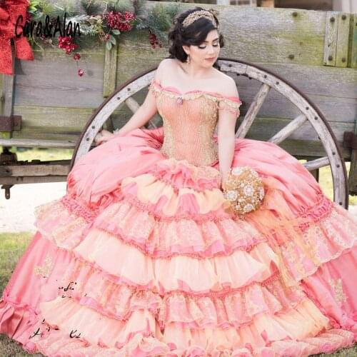 Vinatge Ball Gown Quinceanera Dresses Puffy Skirt Sweet 16 Dress Beaded Lace Applique Long Prom Gowns vestidos de 15 años