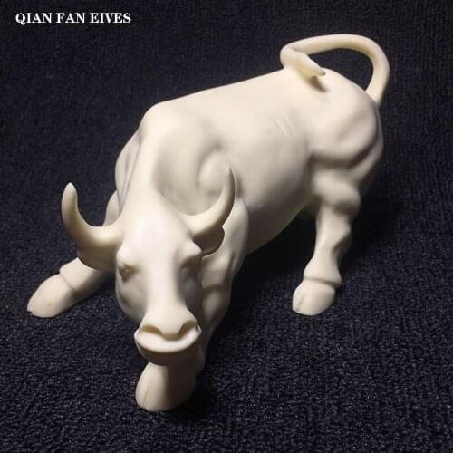 High quality bullfighting handmade statue Modern art sculpture High-end home decoration accessories statue Gift souvenir