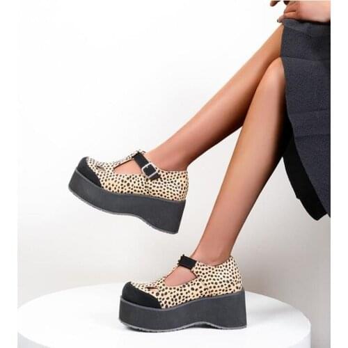 Spring and autumn new womens platform wedge heel Sponge cake Single shoes fashion hollow womens high heels 7cm plus size 34-48