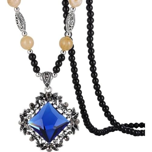 Three-dimensional crystal pendant necklace Vintage crystal long necklace for mothers day party girls gift