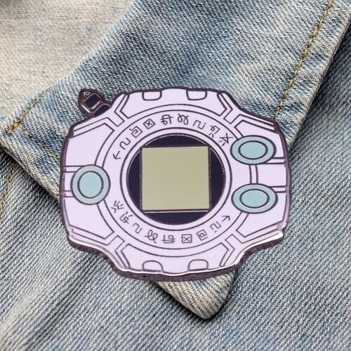 DZ648 Dongmanli Antique Retro Nostalgia Enamel Pins Brooches Women Men Backpack Bags Badge Fashion Lapel Jewelry Kids Gifts