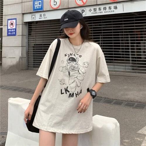 Large size loose summer new female t-shirt astronaut print Harajuku short-sleeved T-shirt female Harajuku style all-match