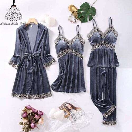 Minoan Snake Goddess Women's Warm Pajamas