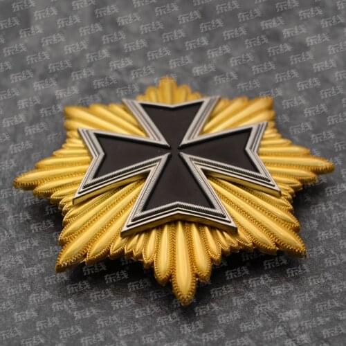 1PC Top Quality European Retro Knights Of Malta Marshal Cross Starlight Medal of Honor Re-enactment Badges With Black Box