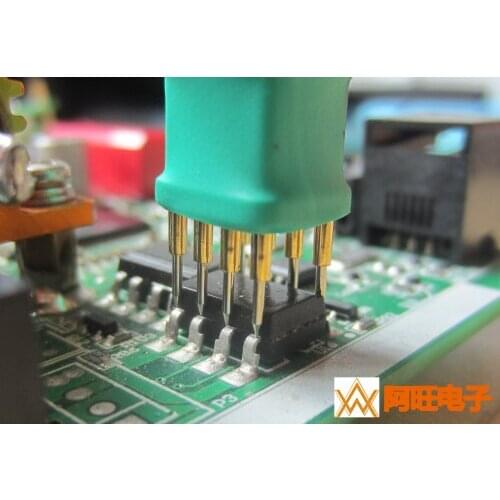 The distance between the burning pins of DIP8 chip is 2.54mm, and the distance between the burning pins of firmware is 6.4mm